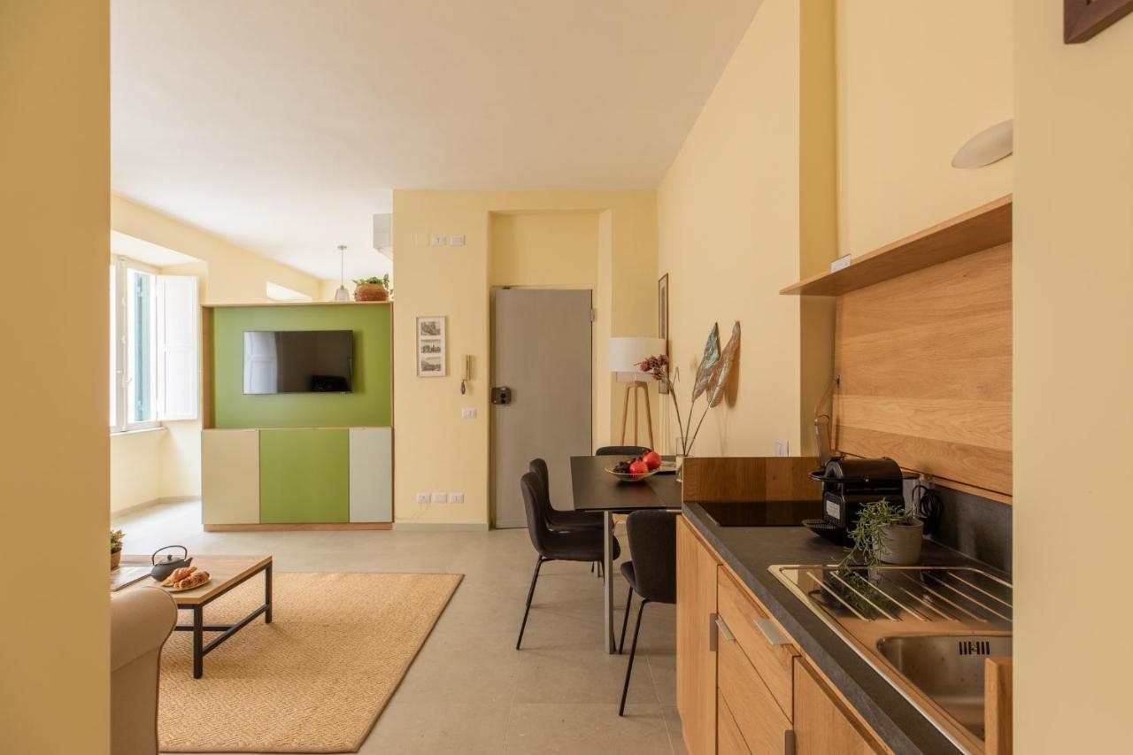 Iflat Lovely In Trevi Rome Exterior photo